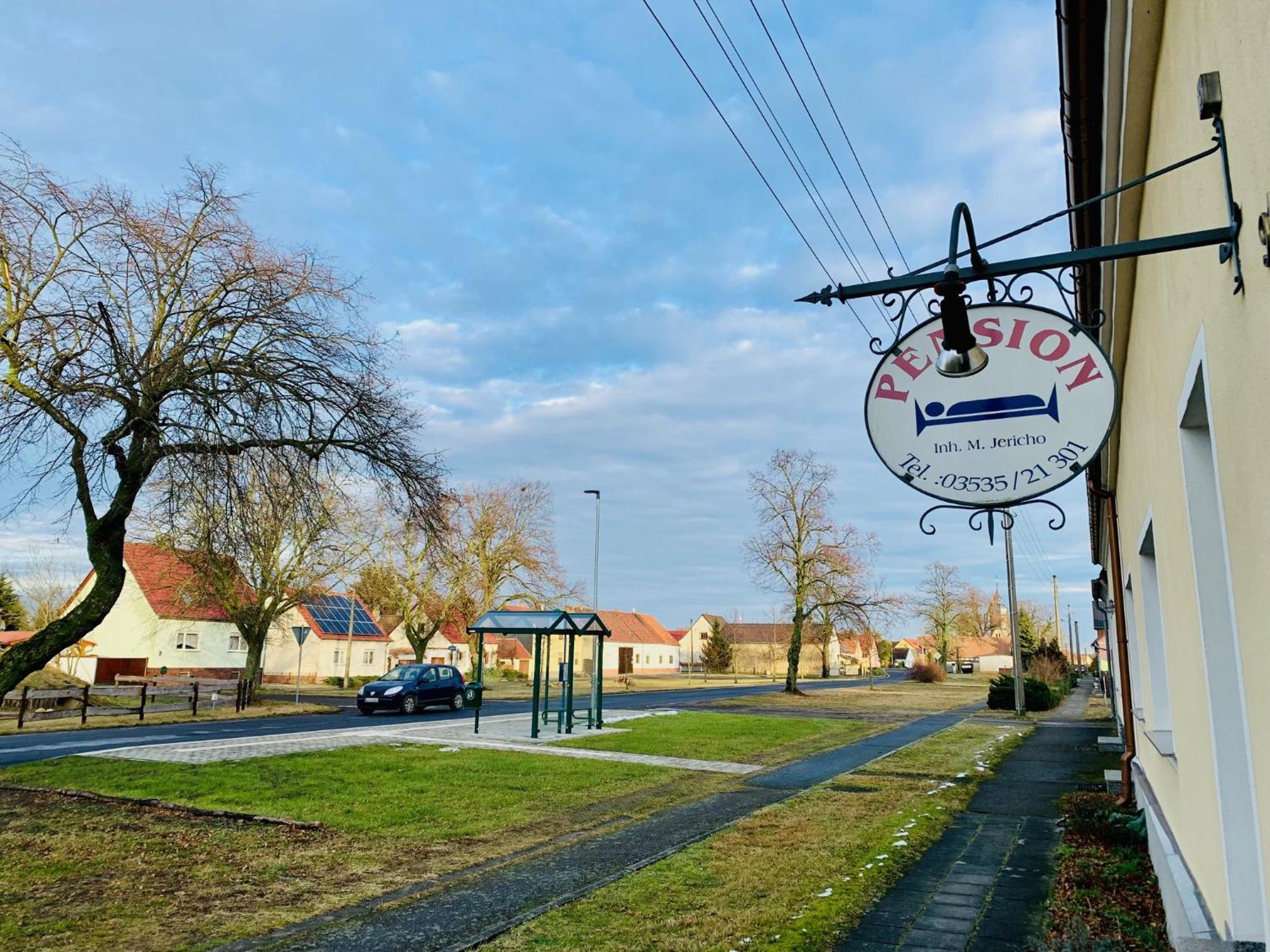 Top-Moderne Ferienwohnung Und Apartments Auf Frueherem Wunderschoenen Bauernhof Im Elbe-Elster-Kreis In Brandenburg Bei Herzberg-Elster, Schoenewalde, Holzdorf Exterior foto